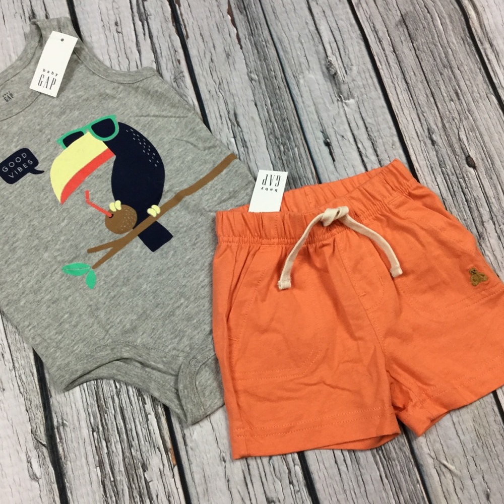 Gap Boys 0 3 Month Toucan Shorts Outfit - Picture 2 of 3